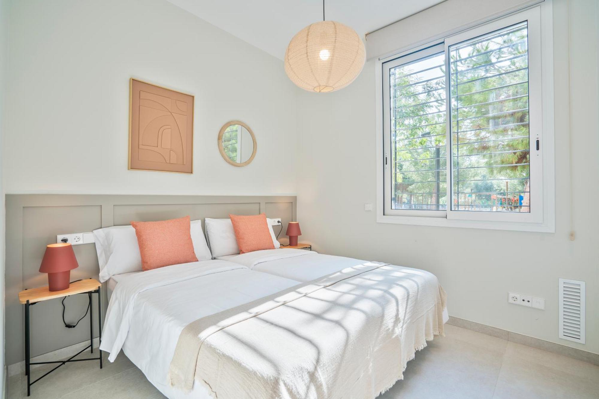 Sitges Spaces Garden Condo-2 Bedrooms, 2 Bathrooms, Garden Terrace, Near Center, Sleeps Up To 6- Monthly Rentals Only Экстерьер фото